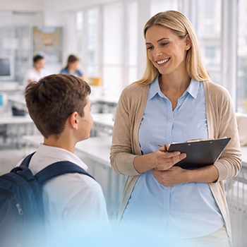 Educators in Dubai eligibility — teacher and academic Golden Visa graphic